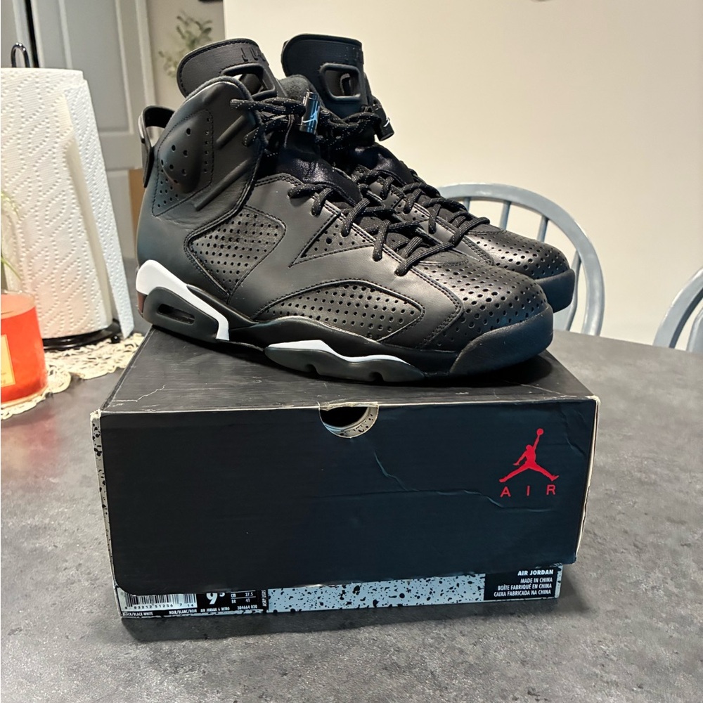 🔥Jordan 6🔥 - Picture 6 of 12